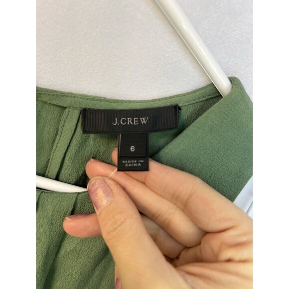 J Crew Size 6 Tiered Viscose Crepe Sleeveless Blouse Layered Fern Green - Picture 6 of 11